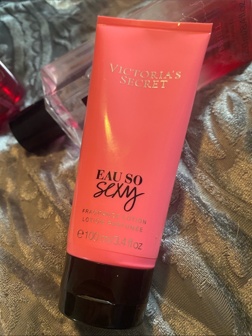 Victoria's Secret Eau So Sexy Fragrance Lotion